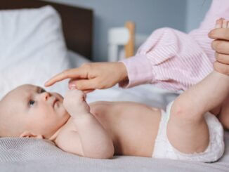 Featured Image of 7-Best-Baby-Wipes-For-Sensitive-Skin